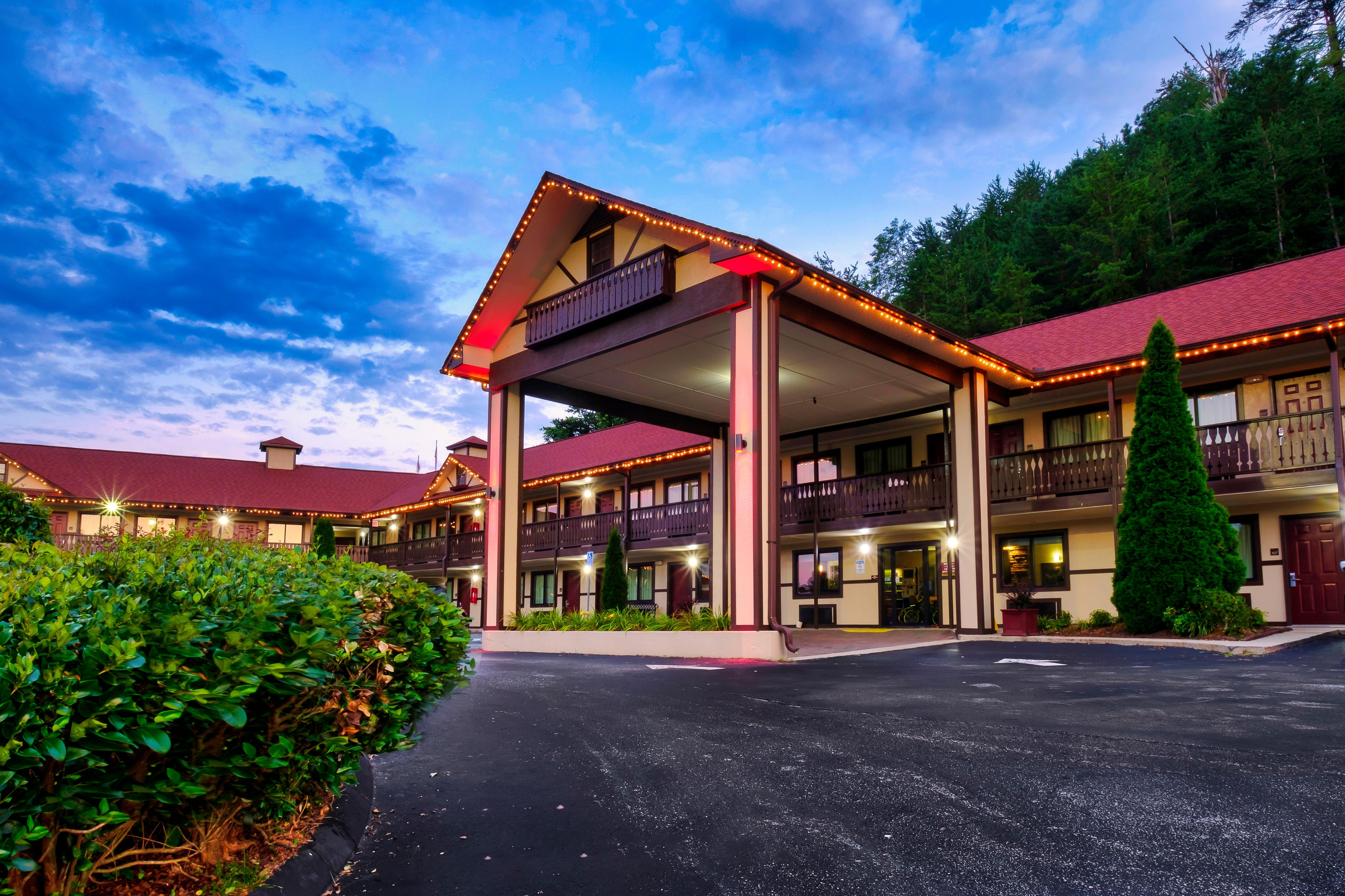 Red Roof Inn Helen Esterno foto